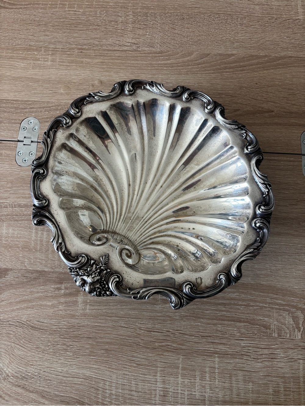 Vintage W&S Blackinton Silver Plate Ornate Shell Footed Serving Bowl 11.5” - Picture 3 of 8